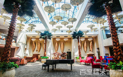 【摩力圣匯溫泉會館團購】_摩力圣匯套票_糯米